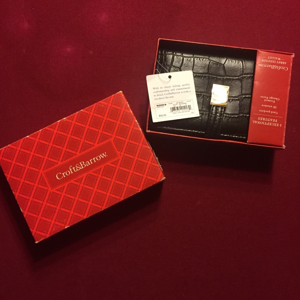 Croft and Barrow Abbey Indexer Wallet Black Kohls